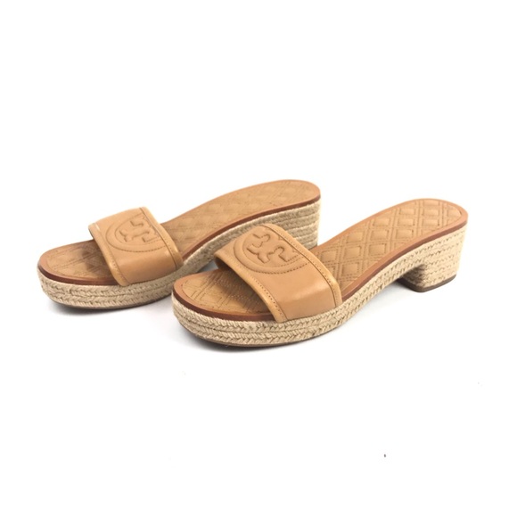 tory burch fleming sandal